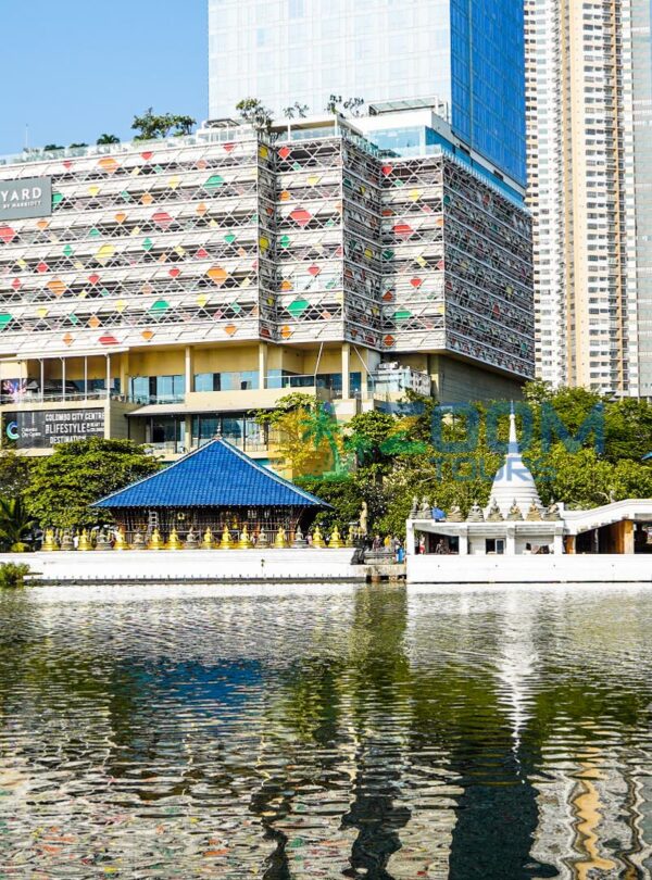 Seema Malaka Temple on Beira Lake in Colombo